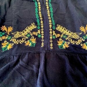 Knox Rose blue shirt small embroidered